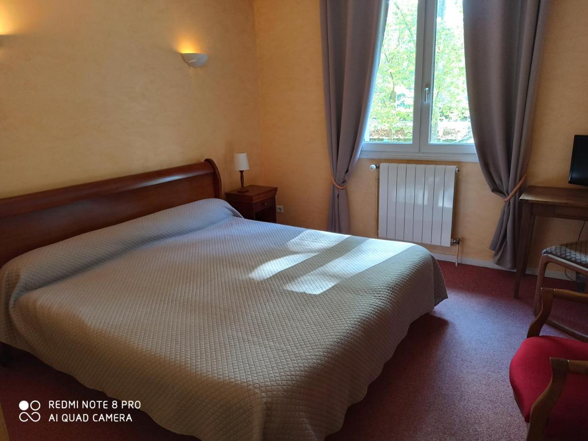 Hotel Auberge De La Nauze Sagelat Luaran gambar