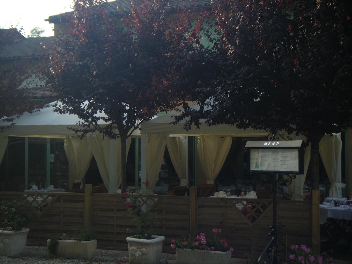 Hotel Auberge De La Nauze Sagelat Luaran gambar