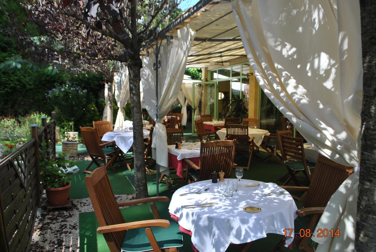 Hotel Auberge De La Nauze Sagelat Luaran gambar